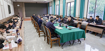 市委常委、常務(wù)副市長(zhǎng)劉峰調(diào)研時(shí)強(qiáng)調(diào)：瀘天化集團(tuán)要推動(dòng)改革重組與高質(zhì)量發(fā)展深度融合